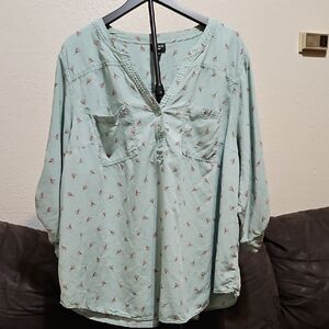 torrid Mint Floral Pintuck Henley Blouse